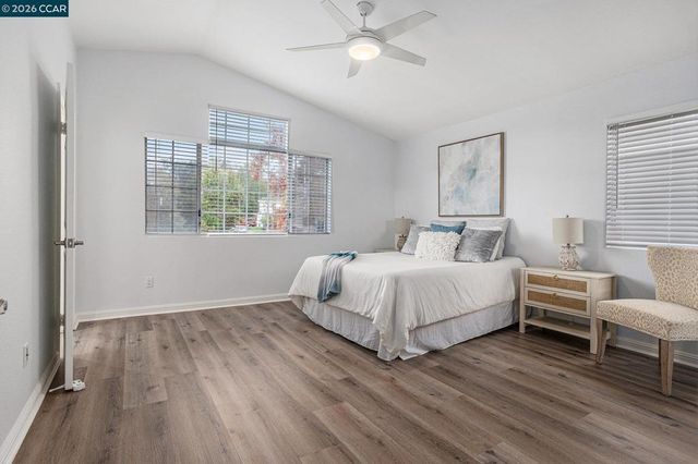 745 745 Bayshore St, Martinez, CA 94553