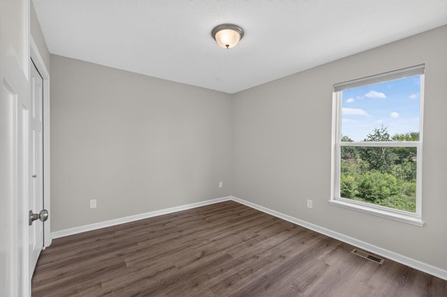 8658 London Circle NE B, Blaine, MN 55449
