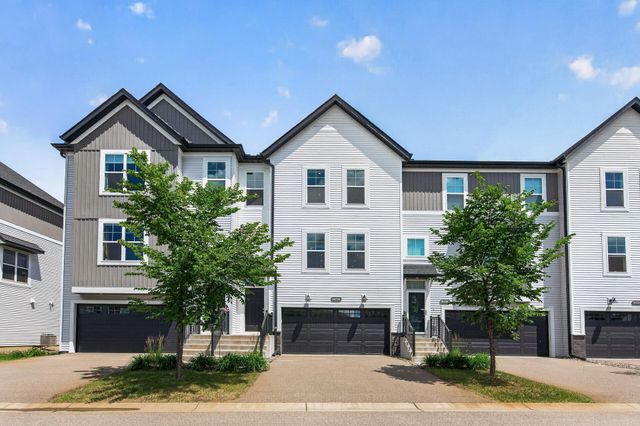 8658 London Circle NE B, Blaine, MN 55449