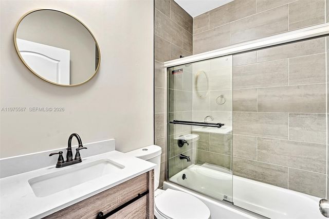 2297 NW 160th Ter 2297, Pembroke Pines, FL 33028