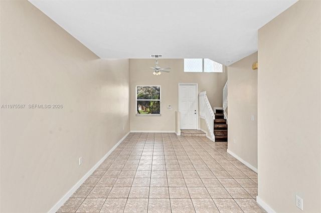 2297 NW 160th Ter 2297, Pembroke Pines, FL 33028