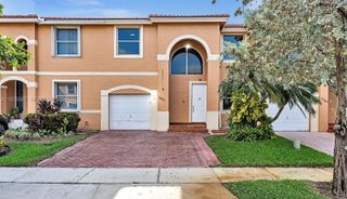 2297 NW 160th Ter 2297, Pembroke Pines, FL 33028