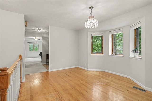 2985 W Kirby Road, Battle Creek, MI 49017