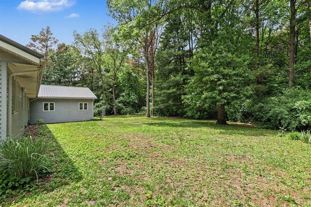 2985 W Kirby Road, Battle Creek, MI 49017