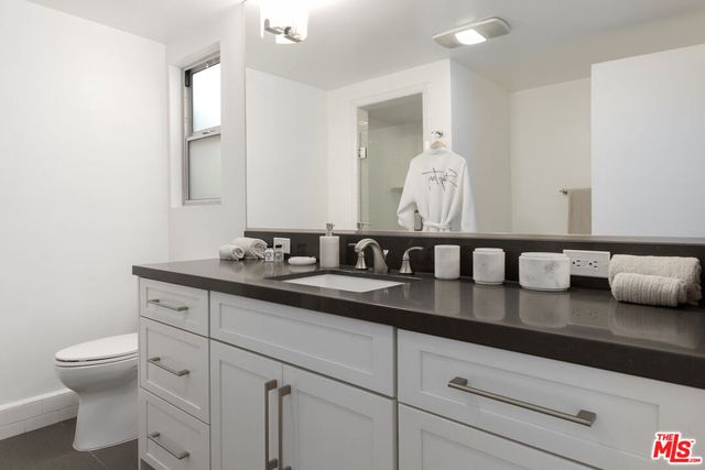 8917 E Cynthia Street 1, West Hollywood, CA 90069