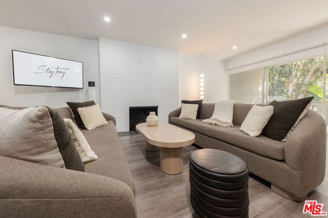 8917 E Cynthia Street 1, West Hollywood, CA 90069