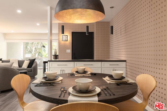 8917 E Cynthia Street 1, West Hollywood, CA 90069