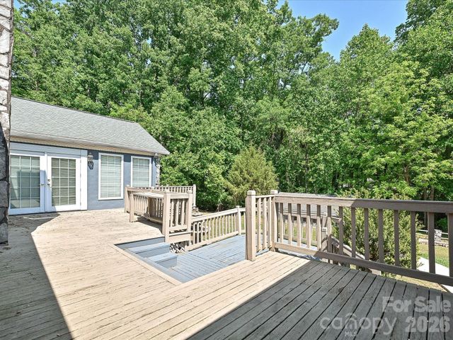 1011 Tarlton Drive, Shelby, NC 28150