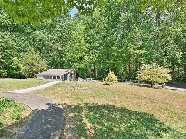 1011 Tarlton Drive, Shelby, NC 28150