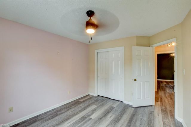 922 Willow PT, Newport News, VA 23602