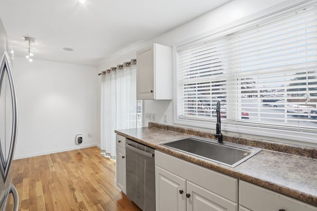 1401 Pawtucket Blvd 2, Lowell, MA 01854