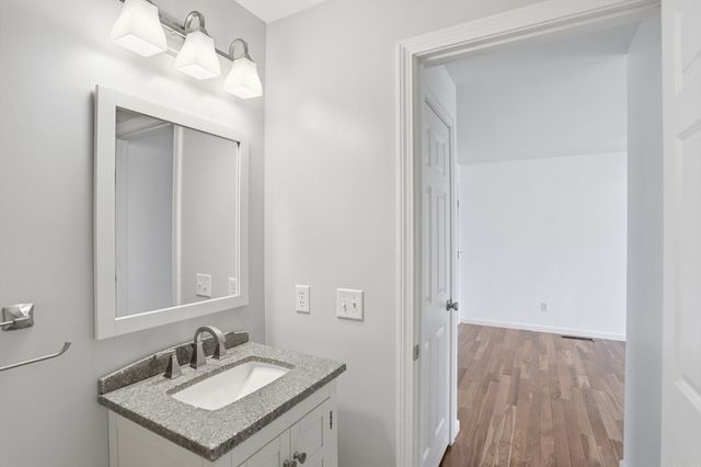 1401 Pawtucket Blvd 2, Lowell, MA 01854