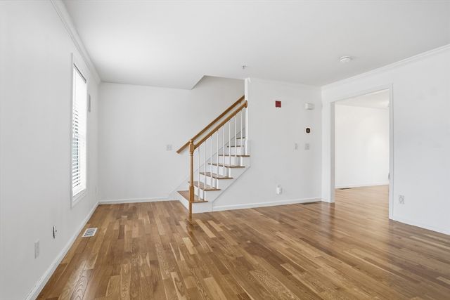 1401 Pawtucket Blvd 2, Lowell, MA 01854