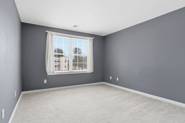 1401 Pawtucket Blvd 2, Lowell, MA 01854