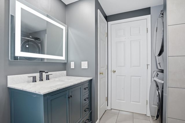 1401 Pawtucket Blvd 2, Lowell, MA 01854