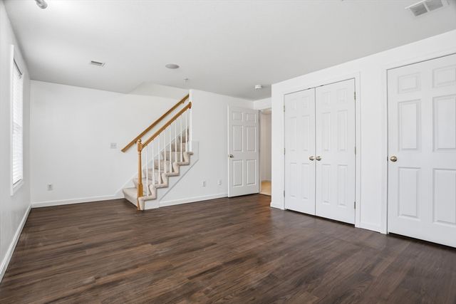 1401 Pawtucket Blvd 2, Lowell, MA 01854