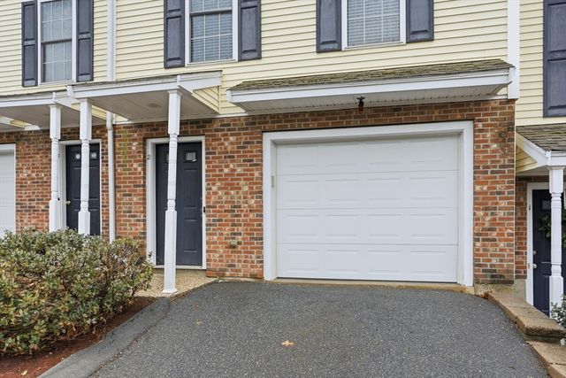 1401 Pawtucket Blvd 2, Lowell, MA 01854