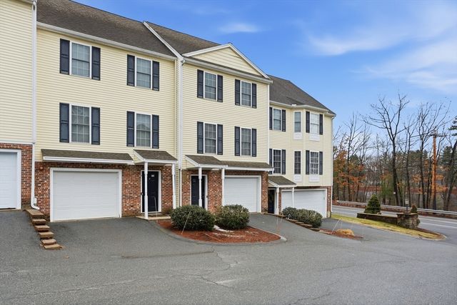 1401 Pawtucket Blvd 2, Lowell, MA 01854