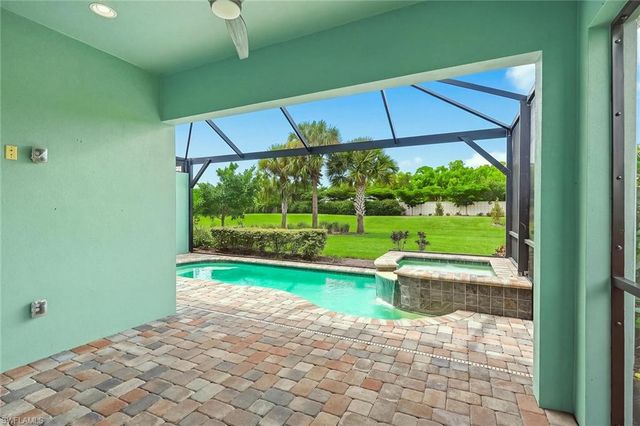 5879 Haiti DR, Naples, FL 34113