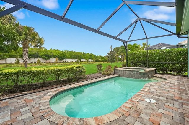 5879 Haiti DR, Naples, FL 34113