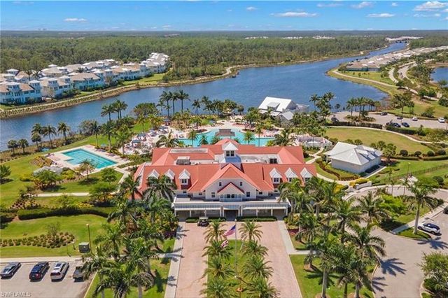 5879 Haiti DR, Naples, FL 34113