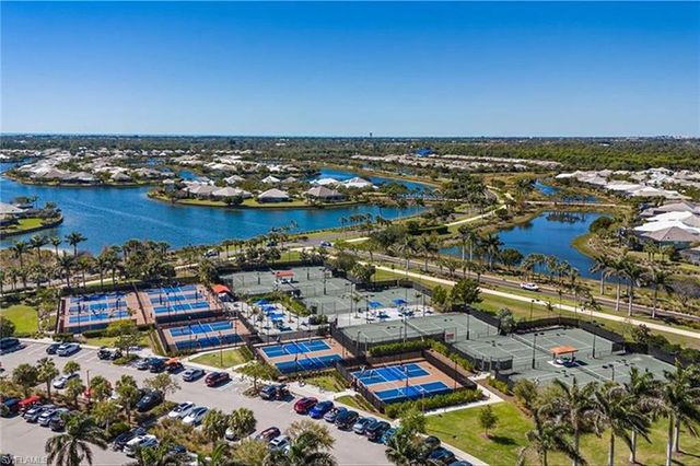5879 Haiti DR, Naples, FL 34113