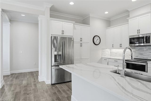 5879 Haiti DR, Naples, FL 34113