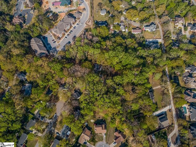 301 West Circle, Simpsonville, SC 29681