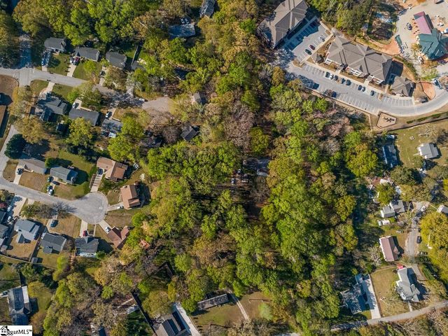 301 West Circle, Simpsonville, SC 29681
