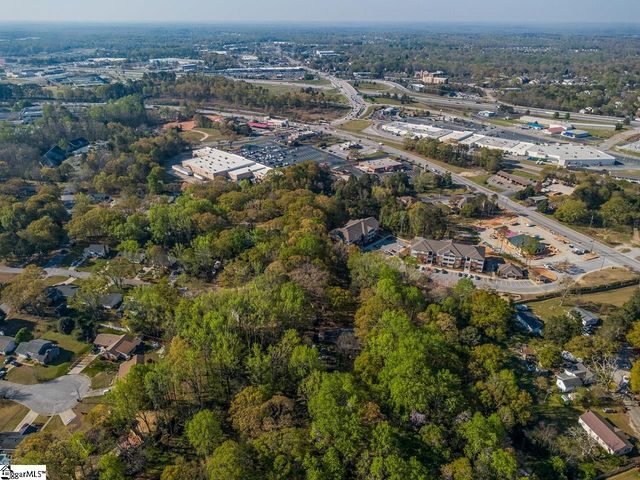 301 West Circle, Simpsonville, SC 29681