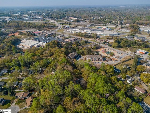301 West Circle, Simpsonville, SC 29681