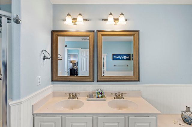 4114 Courageous Lane, Galveston, TX 77554