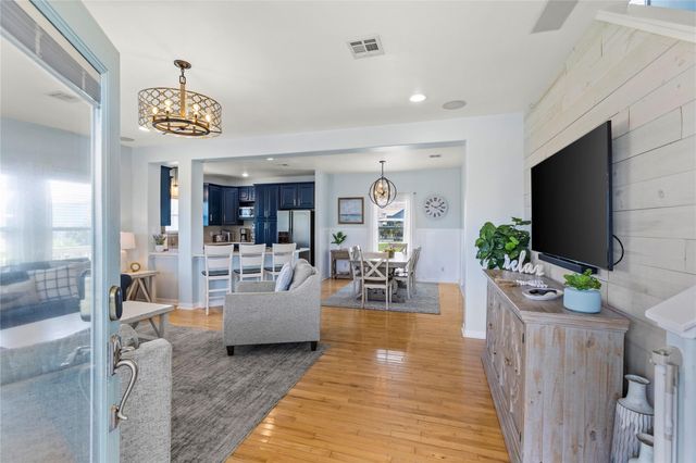 4114 Courageous Lane, Galveston, TX 77554