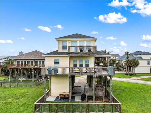 4114 Courageous Lane, Galveston, TX 77554