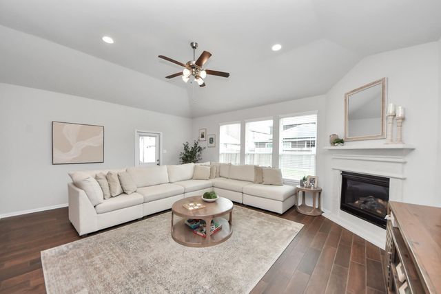 8819 Cabin Loft Lane, Rosharon, TX 77583