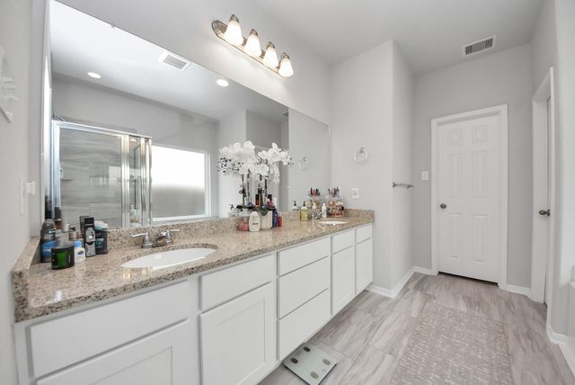 8819 Cabin Loft Lane, Rosharon, TX 77583