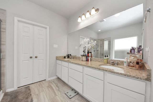 8819 Cabin Loft Lane, Rosharon, TX 77583