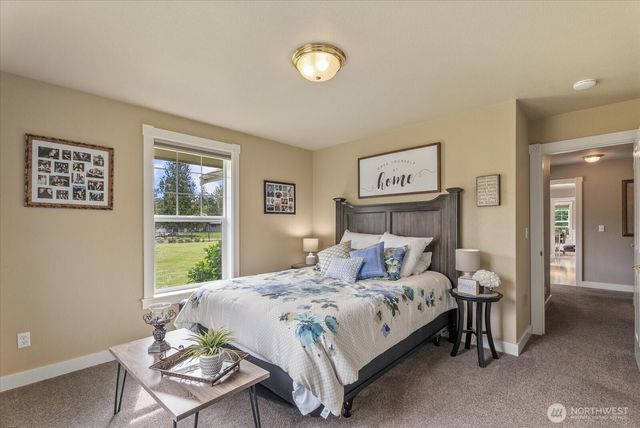 12108 40th Avenue E, Tacoma, WA 98446
