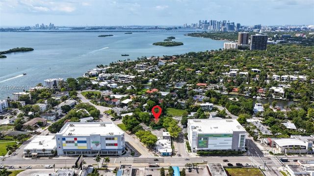 7811 NE 10th Ct, Miami, FL 33138