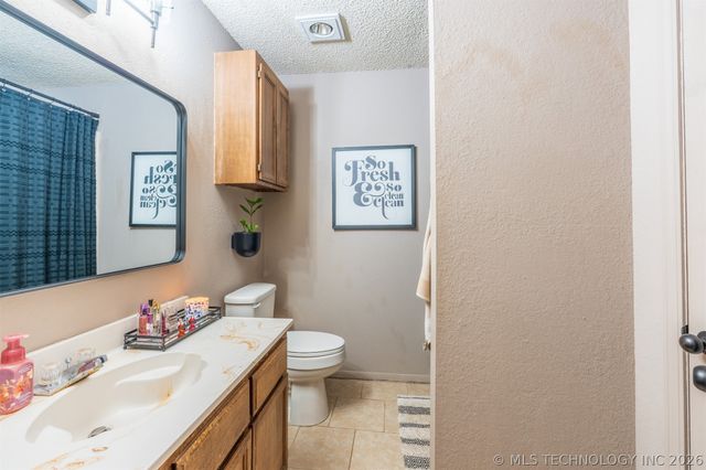 21106 E 32nd Street, Broken Arrow, OK 74014