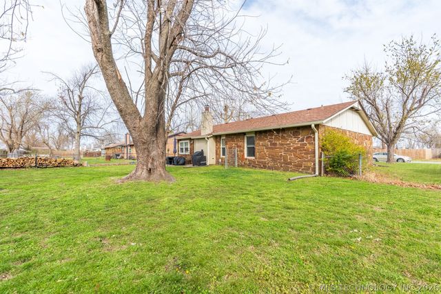 21106 E 32nd Street, Broken Arrow, OK 74014