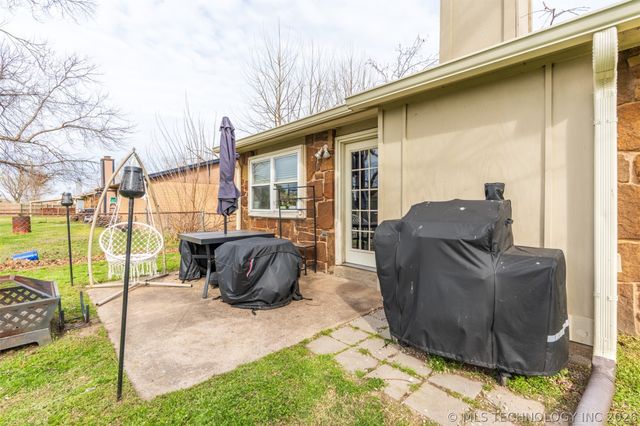 21106 E 32nd Street, Broken Arrow, OK 74014