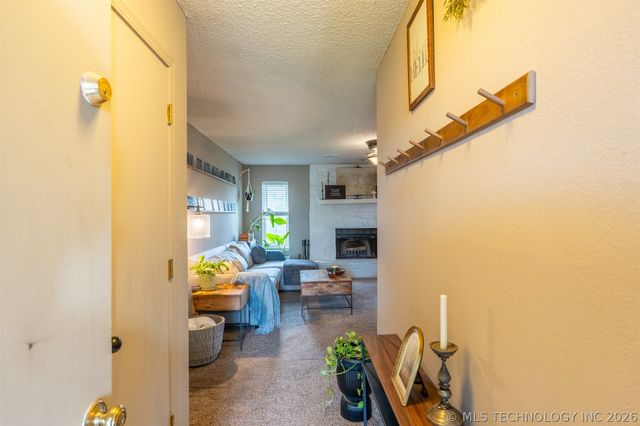 21106 E 32nd Street, Broken Arrow, OK 74014