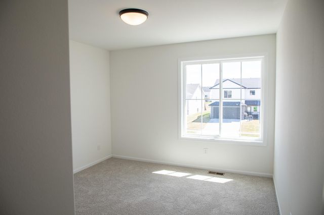 6317 83 Avenue, Horace, ND 58047