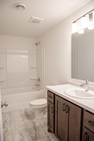 6317 83 Avenue, Horace, ND 58047