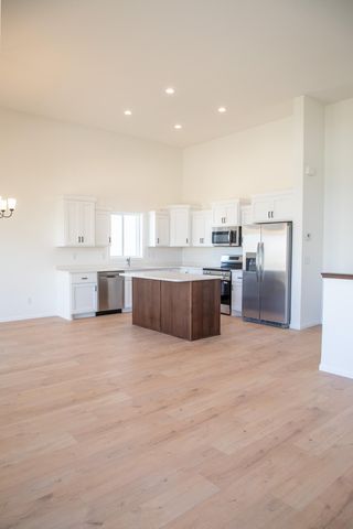 6317 83 Avenue, Horace, ND 58047