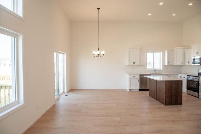 6317 83 Avenue, Horace, ND 58047