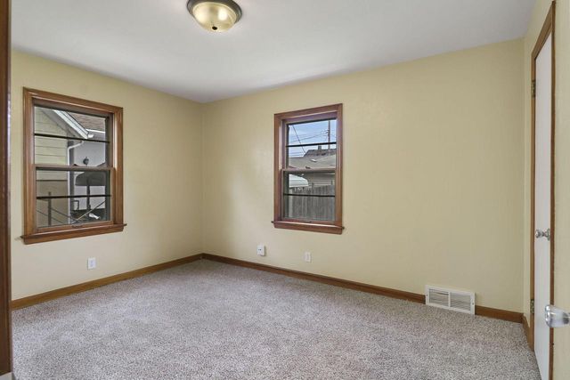 5237 35th AVENUE, Kenosha, WI 53144