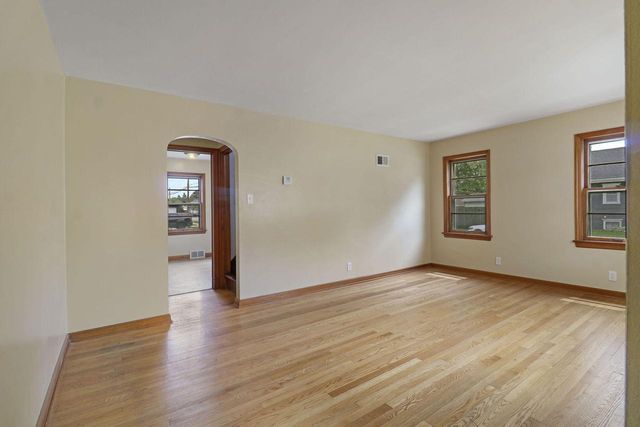 5237 35th AVENUE, Kenosha, WI 53144
