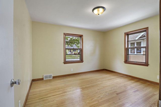 5237 35th AVENUE, Kenosha, WI 53144